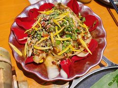 -老滇山寨•云南特色菜•地方菜•民族风情歌舞表演(金碧店)