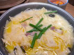 -蜜桃餐厅·伴山(绿宝广场店)