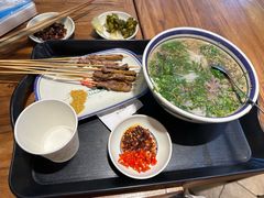 招牌生烫牛肉米线-云阿蛮云南生烫牛肉米线(奉贤路店)