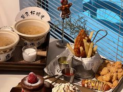 -露露家咖啡店