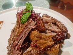 樟茶鸭-万重锦·人文川菜馆(骡马市店)