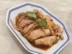 卤猪肉-红大哥水门鸡饭(總店)