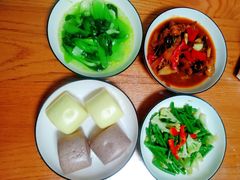 -鲸育宝宝月嫂(徐汇店)