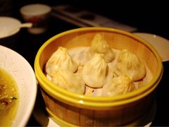 鲜肉小笼包-老头儿油爆虾·知味杭州(爱琴海购物中心)