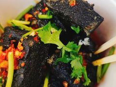 -黑色经典臭豆腐·湖南特产(坡子街特产局店)