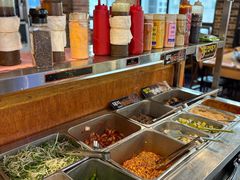 -江南猪肉商会无限续吃(弘大店)