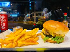 -Grinder 绞肉机汉堡(武定路店)