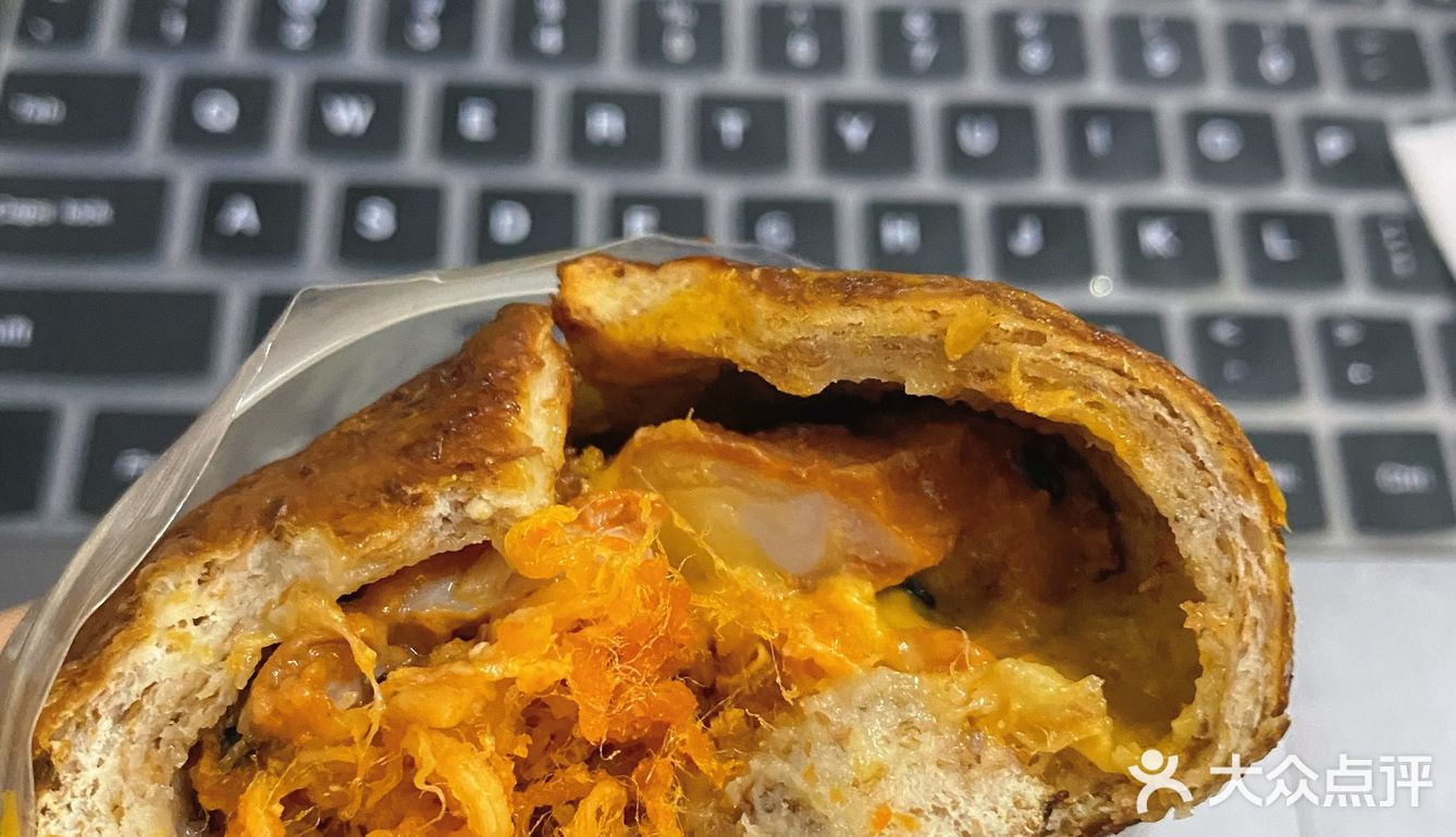 🍞｜蛋饺肉丝｜新的碱水天花板～