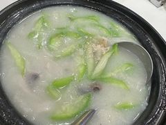 -凤凰楼酒家·粤宴点心(华强北店)