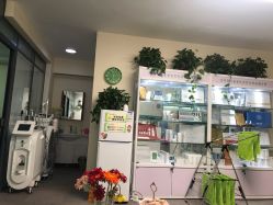 -荟草堂专业痘肌皮肤管理