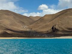 -羊卓雍措