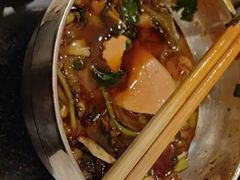 -鸿顺老铁锅美蛙鱼府(解放碑店)