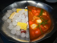 -湊湊火锅·茶憩(杭州湖滨银泰in77店)