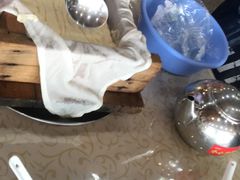 原板白豆腐-鹏城人家海鲜酒家·23年老字号(较场尾店)