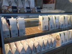 面包甜点陈列柜-爸爸糖吐司面包(宁波世纪东方店)