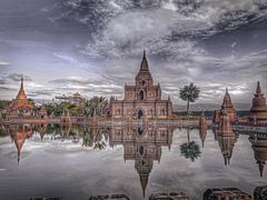 -一寨两国风景区