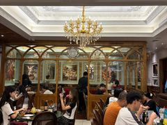 -秘密旅行Bonjour(黑金冠 江南西店)