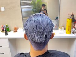 -变画·发型STUDIO