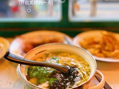 虾肉柴爿小馄饨-柴爿巷·香酥鸡&馄饨(复兴中路店)