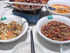 -绿草地·湘菜(7mall店)