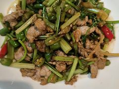 -魏铭鱼头捞饭(晋阳路店)