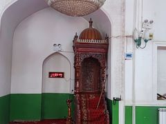 -艾提尕尔清真寺
