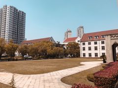 -上海市第三女子中学