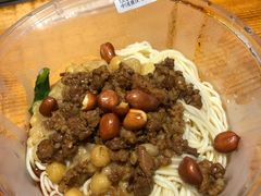 -八一路好吃街(雨田商务大厦店)