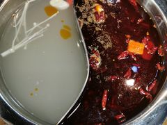 -成都玉林串串香火锅(三八店)