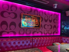 -UK派对KTV(日月广场店)