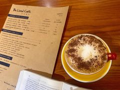 -Be Lived Cafe比例咖啡(摩天轮店)