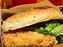 -麦当劳(普陀香溢花城店)