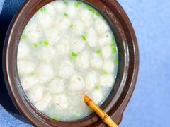 -连鹭海鲜·海肠捞饭·海胆饭(星海店)