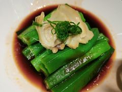 捞汁鲍鱼秋葵-绿茶餐厅(南昌王府井店)
