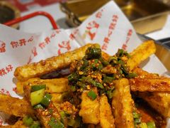 -江湖小牛·水煮牛排火锅(欧亚新生活购物广场店)