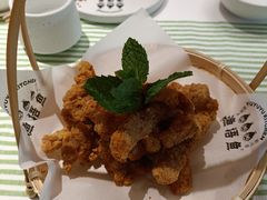 -渔语鱼新川菜Bistro(万象天地店)