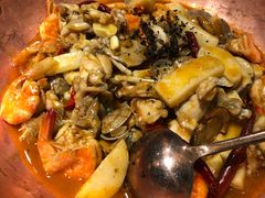 牛肝菌牛蛙霸王锅-云海肴·汽锅鸡·云南菜(美罗城店)