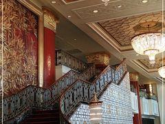 -咖啡苑自助餐厅·中国大饭店