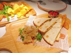 -阿妮叶李(光谷世界城店)