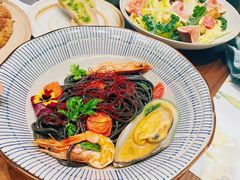 -花十悦·鲜花咖啡餐厅(振业城一期店)