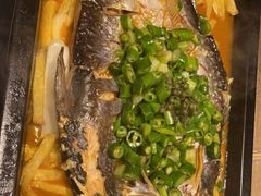-夯鱼烤鱼·尔滨地标美食(国展店)