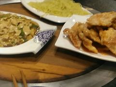 -关东情主题文化演艺餐厅
