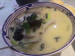 农家荠菜元-眷江南之小蓝鲸(王府大街店)