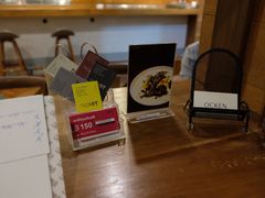 -ROAST coffee & eatery