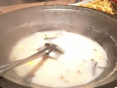 -陈大锅·岳阳鱼馆·地道岳阳菜(美食街店)