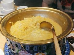 -关东小磨东北菜(上海长风大悦城店)