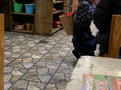 -破瓦寒窑·地摊烤羊排