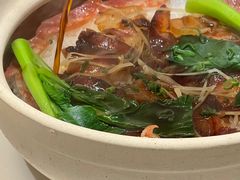 腊味煲仔饭-頂好酒家·经典粤菜(海信广场店)