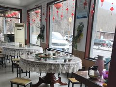 -天天向上素食餐厅(五台山店)