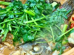 -九道菜有鸡鱼头(石鼓路店)